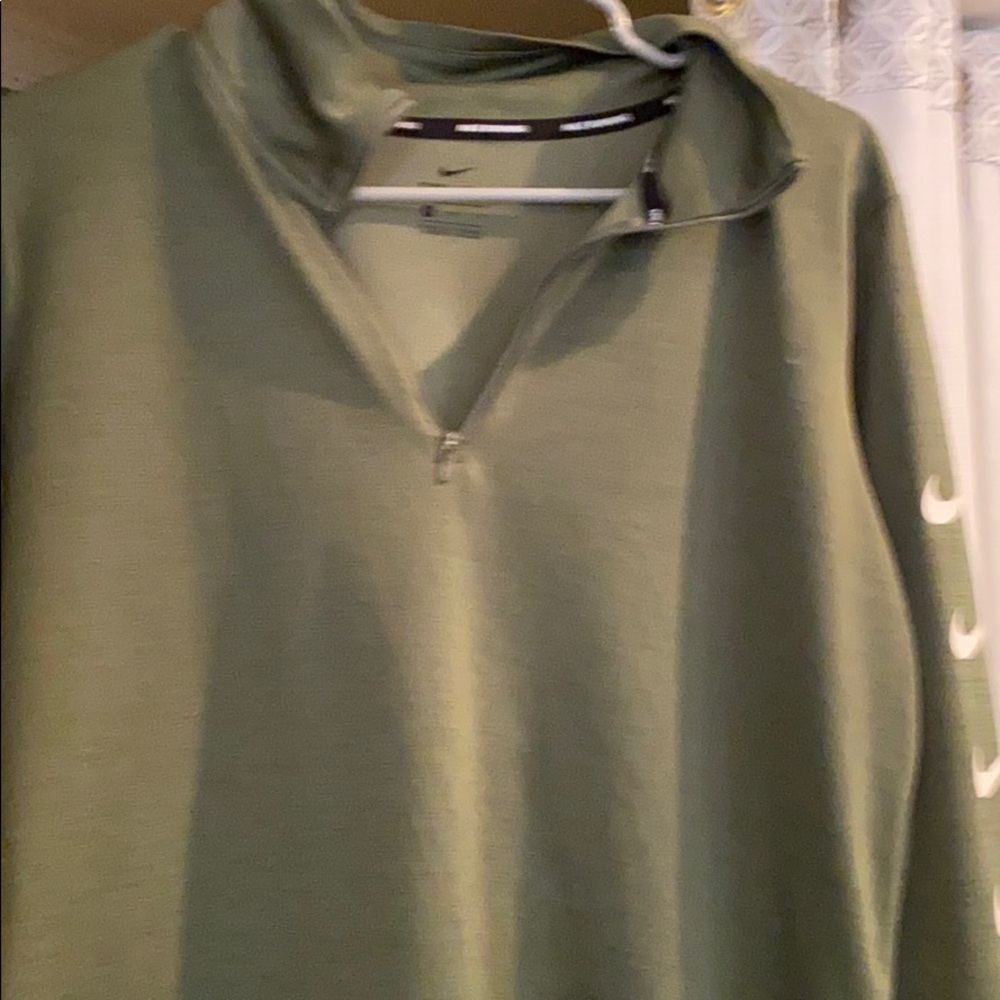 Nike running pullover